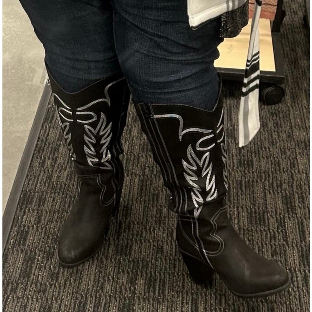 NWT TORRID Tall Shaft Heeled Western Boot Black Size 6 Wide Calf Country - Picture 9 of 16